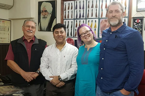 buyers of henna hair color and add henna to your hair dye